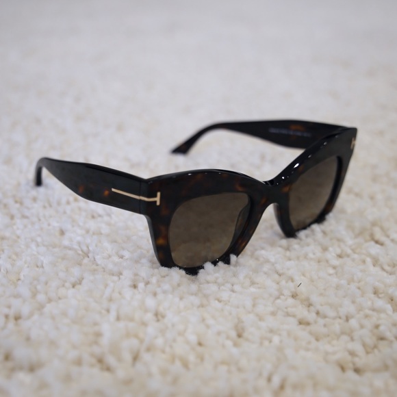 NWT Tom Ford Cat Eye Sunglasses - Picture 4 of 7